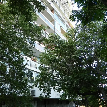 Apartamento Happy Vacation 2 *